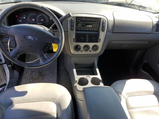 Photo 8 from auction – 2005 FORD EXPLORER X with VIN 1FMZU63K85UB59551