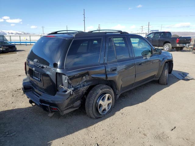 Photo 3 from auction – 2005 CHEVROLET TRAILBLAZE with VIN 1GNDT13S352228475