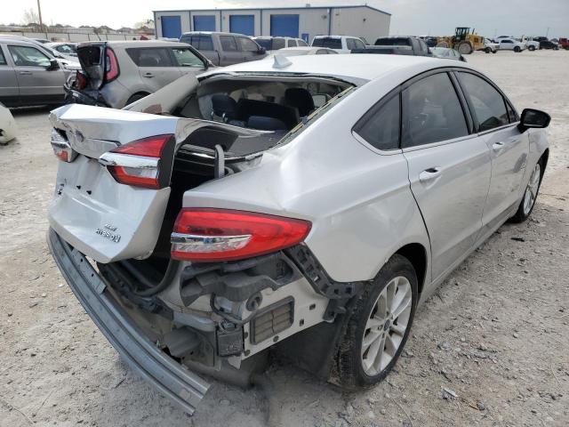 Photo 3 from auction – 2019 FORD FUSION SE with VIN 3FA6P0LU5KR120857