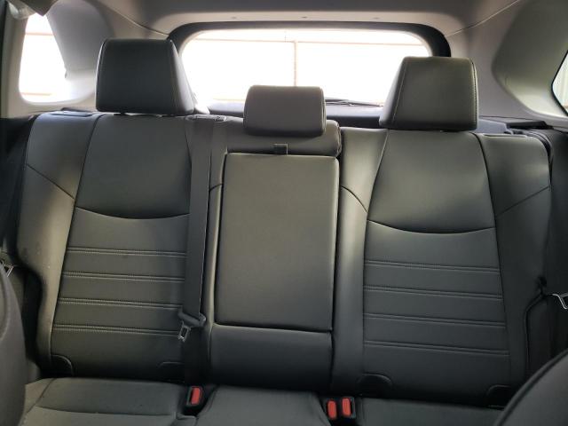 Photo 10 from auction – 2022 TOYOTA RAV4 XLE P with VIN 2T3C1RFV0NC190050