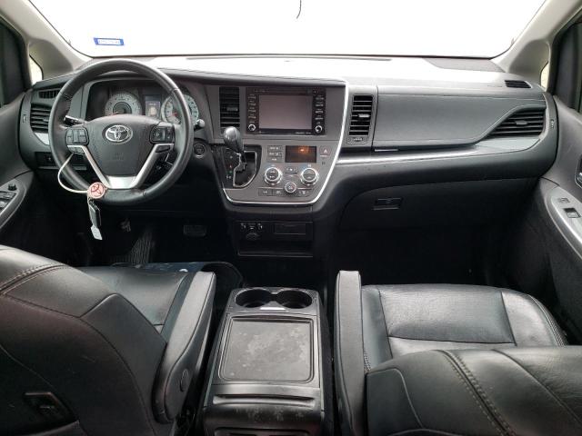 Photo 8 from auction – 2018 TOYOTA SIENNA SE with VIN 5TDXZ3DC4JS926846