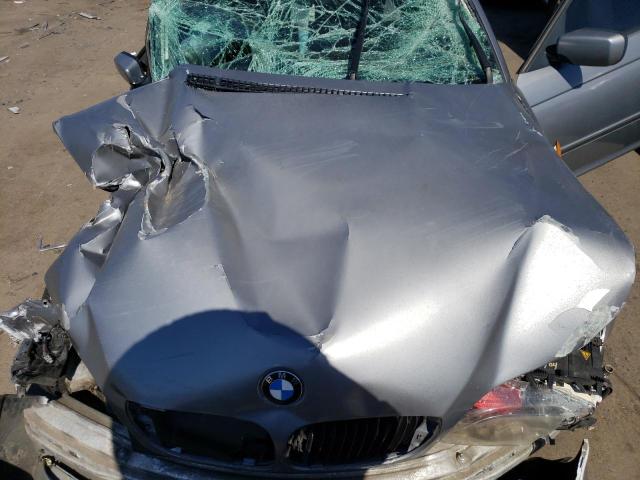 Photo 11 from auction – 2005 BMW 325 XI with VIN WBAEU33435PR15589