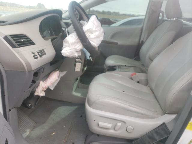 Photo 7 from auction – 2012 TOYOTA SIENNA XLE with VIN 5TDYK3DC4CS279599