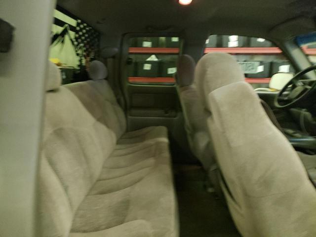 Photo 10 from auction – 2000 CHEVROLET silverado with VIN 1GCEK19T6YE342909