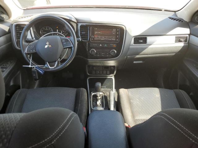 Photo 8 from auction – 2018 MITSUBISHI OUTLANDER with VIN JA4AD3A30JZ005354