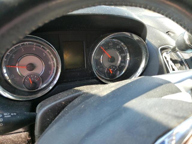 Photo 9 from auction – 2014 CHRYSLER TOWN & COU with VIN 2C4RC1BGXER188702