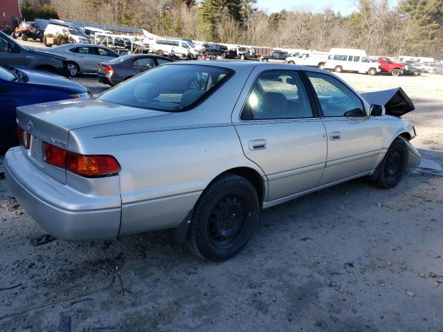 Photo 3 from auction – 2000 TOYOTA CAMRY CE with VIN 4T1BG22K9YU714711
