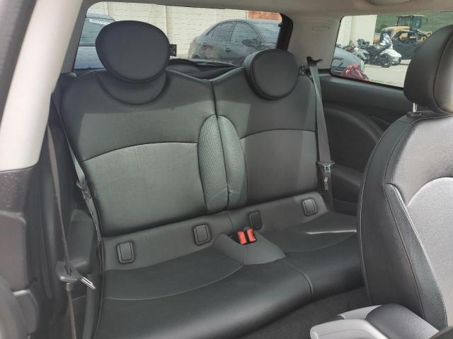 Photo 10 from auction – 2009 MINI COOPER with VIN WMWMF33539TT69971