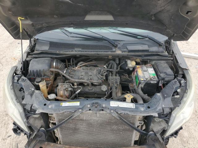 Photo 12 from auction – 2010 VOLKSWAGEN ROUTAN SE with VIN 2V4RW3D16AR231007