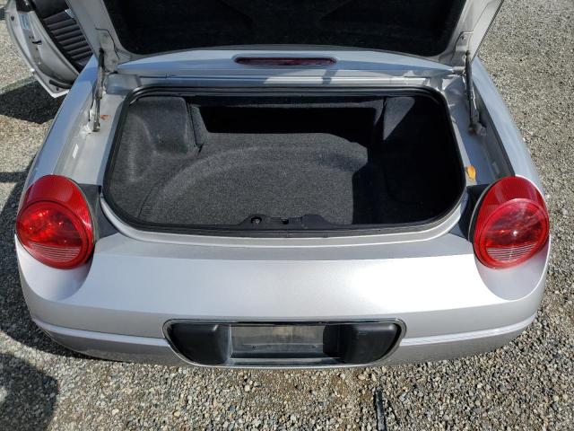 Foto 10 de la subasta – 2004 FORD THUNDERBIR con VIN 1FAHP60AX4Y109170