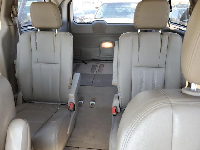 Photo 10 from auction – 2016 CHRYSLER TOWN & COU with VIN 2C4RC1BGXGR189299