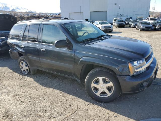 Photo 4 from auction – 2005 CHEVROLET TRAILBLAZE with VIN 1GNDT13S352228475