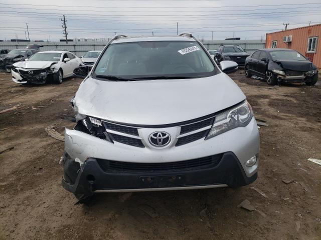 Photo 5 from auction – 2014 TOYOTA RAV4 XLE with VIN JTMWFREV4EJ010503