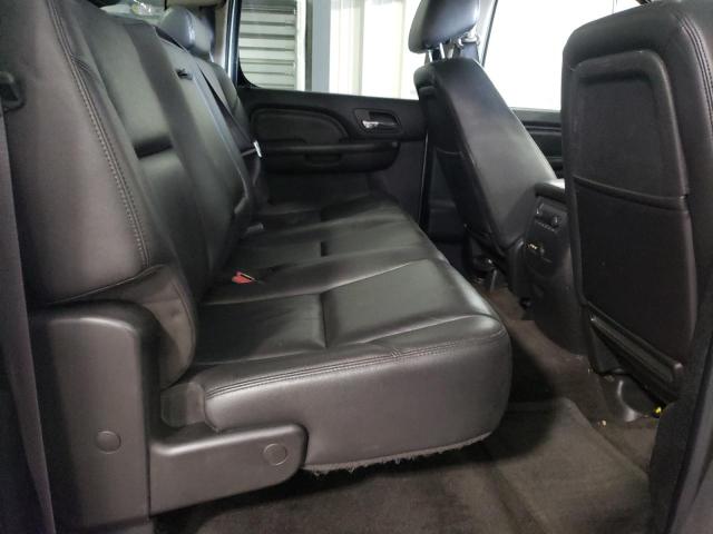Photo 10 from auction – 2011 GMC SIERRA K35 with VIN 1GT426C88BF228683