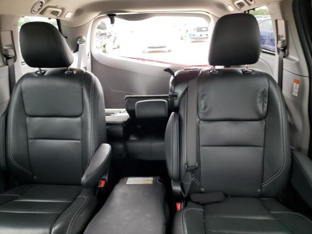 Photo 10 from auction – 2018 TOYOTA SIENNA SE with VIN 5TDXZ3DC4JS926846