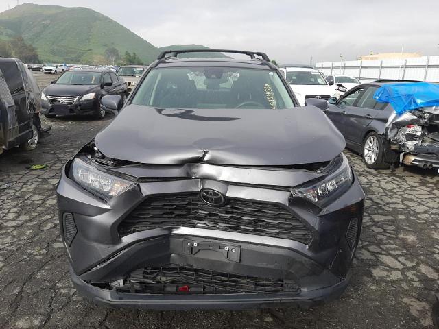 Photo 5 from auction – 2021 TOYOTA RAV4 LE with VIN 2T3K1RFV0MC164882