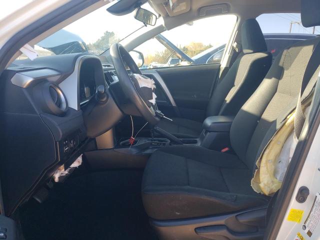 Photo 7 from auction – 2018 TOYOTA RAV4 LE with VIN JTMZFREV1JJ158342