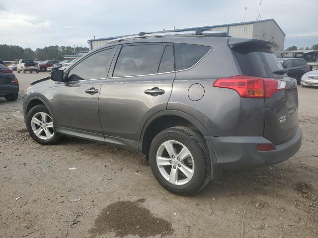 Photo 2 from auction – 2013 TOYOTA RAV4 XLE with VIN JTMWFREV2D5009843