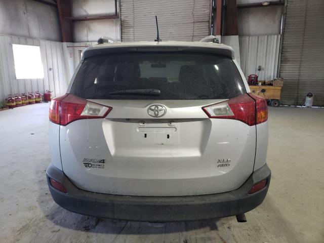 Photo 6 from auction – 2014 TOYOTA RAV4 XLE with VIN 2T3RFREV0EW134069
