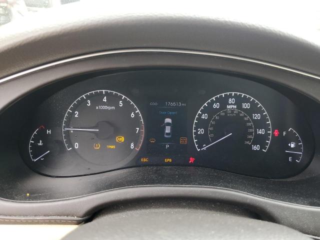 Photo 9 from auction – 2012 HYUNDAI GENESIS 4. with VIN KMHGC4DF8CU159191