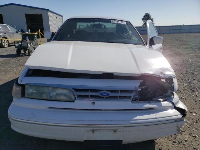 Photo 5 from auction – 1995 FORD CROWN VICT with VIN 2FALP74W4SX194882
