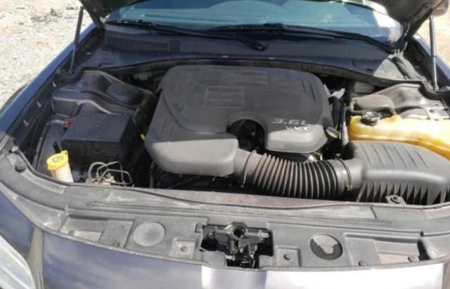 Photo 7 from auction – 2014 CHRYSLER 300 with VIN 2C3CCAAG4EH163229