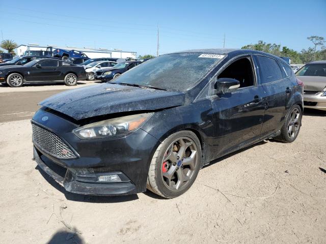 FORD FOCUS ST 2015 with VIN 1FADP3L95FL261128 - Photo from auction