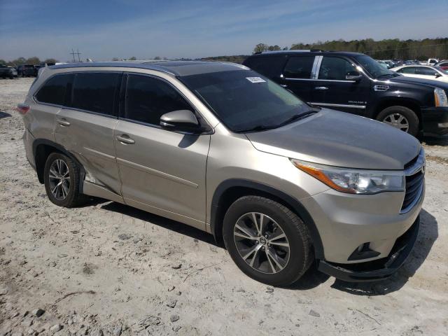 Photo 4 from auction – 2016 TOYOTA HIGHLANDER with VIN 5TDJKRFH8GS293928