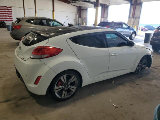 Photo 3 from auction – 2016 HYUNDAI VELOSTER with VIN KMHTC6AD8GU282525