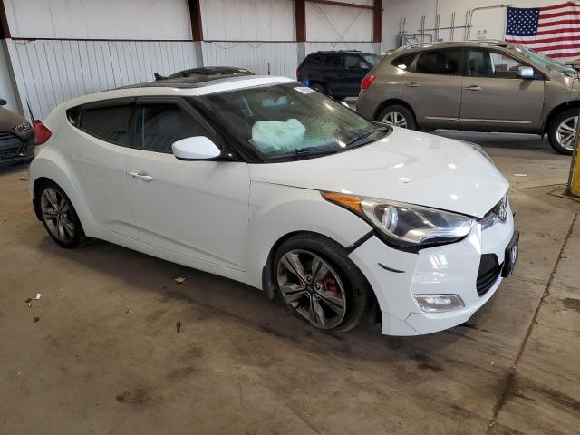 Photo 4 from auction – 2016 HYUNDAI VELOSTER with VIN KMHTC6AD8GU282525