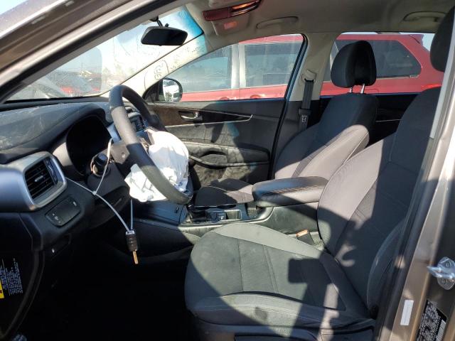 Photo 7 from auction – 2016 KIA SORENTO LX with VIN 5XYPG4A37GG066754