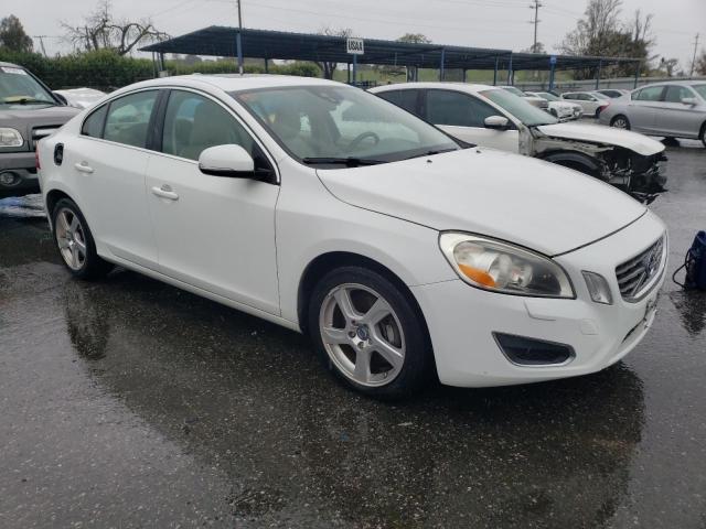Photo 4 from auction – 2012 VOLVO S60 T5 with VIN YV1622FS8C2053363