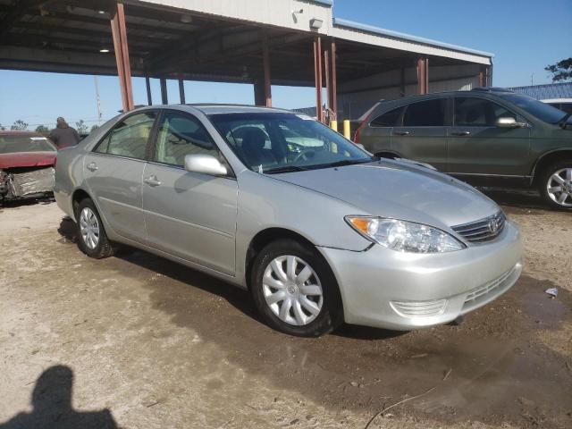 Photo 4 from auction – 2005 TOYOTA CAMRY LE with VIN 4T1BE32K35U033953