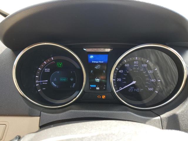 Photo 9 from auction – 2011 HYUNDAI SONATA HYB with VIN KMHEC4A40BA016827
