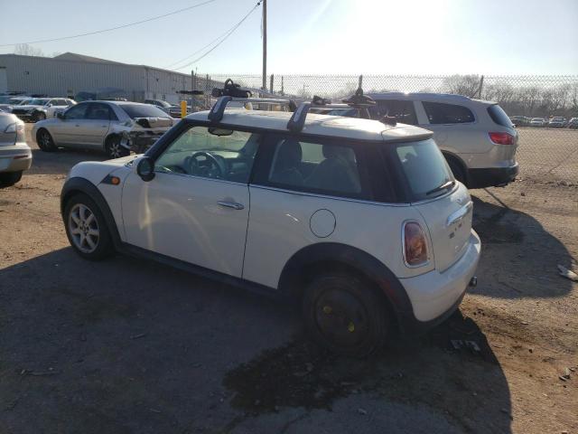 Photo 2 from auction – 2008 MINI COOPER with VIN WMWMF33578TU65147