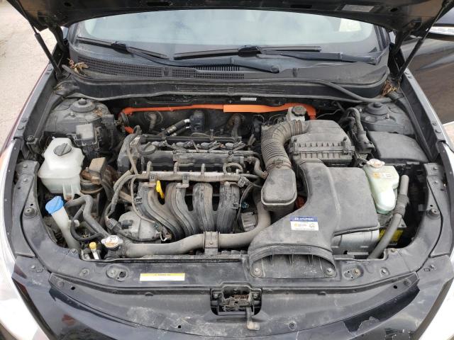 Photo 11 from auction – 2011 HYUNDAI SONATA HYB with VIN KMHEC4A44BA018600
