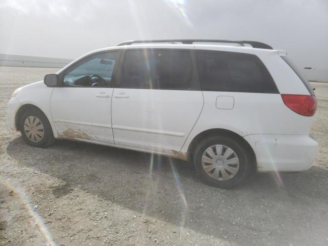 Photo 2 from auction – 2010 TOYOTA SIENNA CE with VIN 5TDKK4CC5AS310336