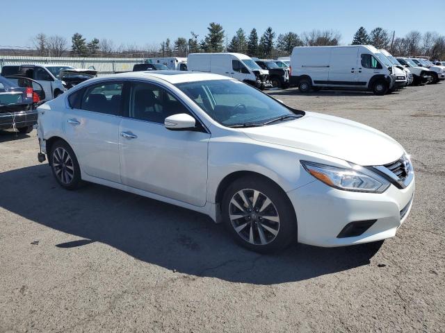 Photo 4 from auction – 2017 NISSAN ALTIMA 2.5 with VIN 1N4AL3AP7HC482071