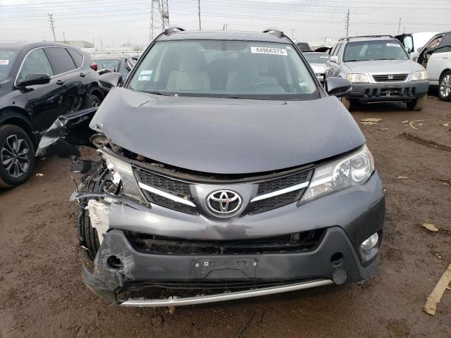 Photo 5 from auction – 2015 TOYOTA RAV4 XLE with VIN JTMRFREV7FD117199