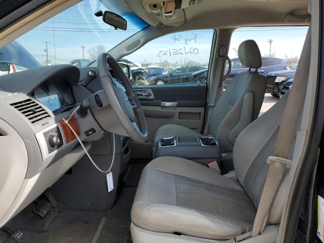 Photo 7 from auction – 2008 CHRYSLER TOWN & COU with VIN 2A8HR54P18R710838