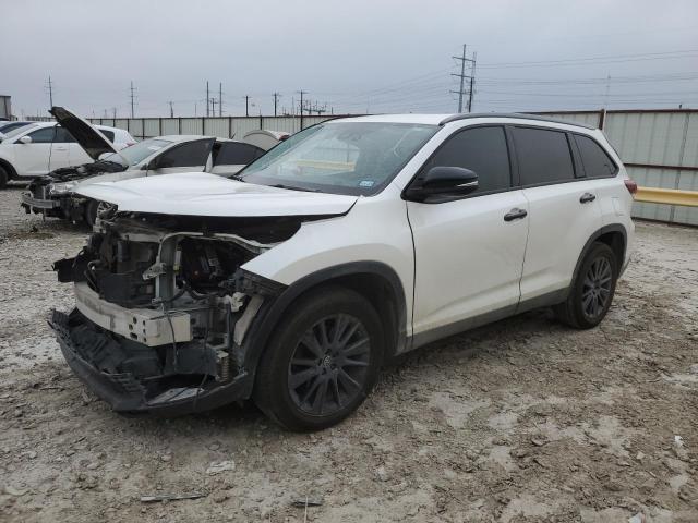 TOYOTA HIGHLANDER 2019 with VIN 5TDKZRFH5KS321399 - Photo from auction