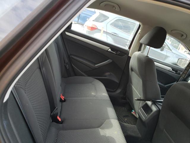 Photo 10 from auction – 2013 VOLKSWAGEN PASSAT S with VIN 1VWAP7A36DC124938
