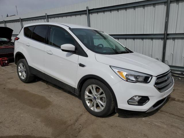 Photo 4 from auction – 2017 FORD ESCAPE SE with VIN 1FMCU0GD3HUC76232