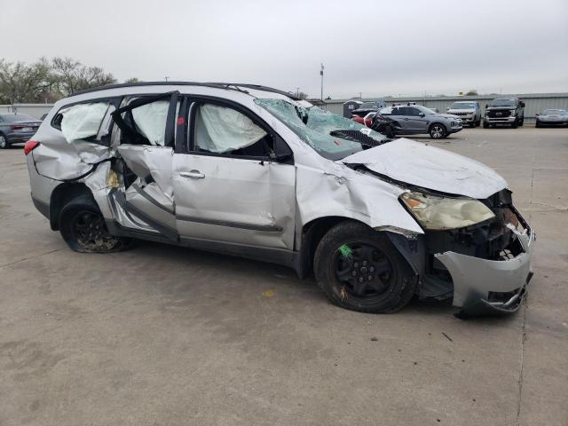 Photo 4 from auction – 2010 CHEVROLET TRAVERSE L with VIN 1GNLREED6AS116215