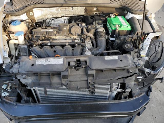 Photo 11 from auction – 2013 VOLKSWAGEN BEETLE with VIN 3VWFP7ATXDM613444