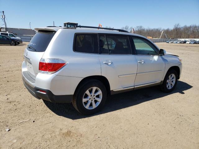 Photo 3 from auction – 2012 TOYOTA HIGHLANDER with VIN 5TDBK3EH2CS164659