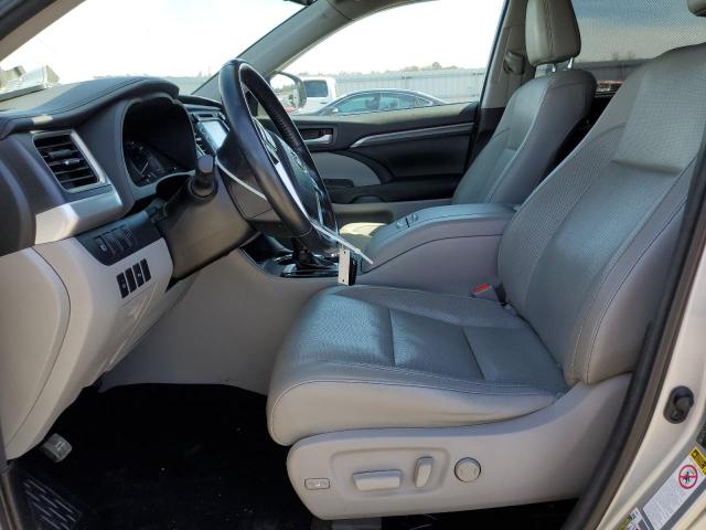 Photo 7 from auction – 2017 TOYOTA HIGHLANDER with VIN 5TDDGRFHXHS025186