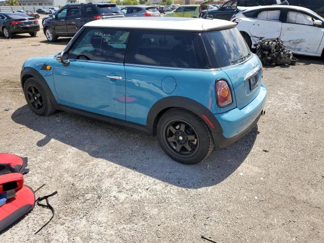 Photo 2 from auction – 2008 MINI COOPER with VIN WMWMF33568TT60681