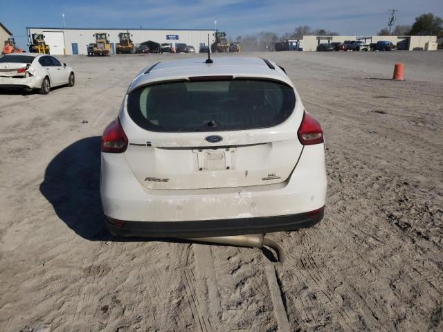Photo 6 from auction – 2016 FORD FOCUS SE with VIN 1FADP3K28GL311719