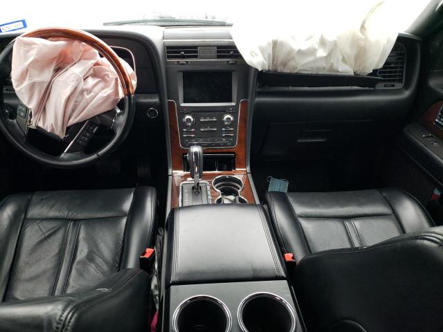 Photo 8 from auction – 2017 LINCOLN NAVIGATOR with VIN 5LMJJ2JT3HEL13721